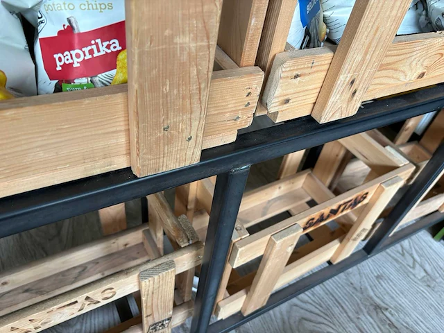 Decoratie rek met 6 kratjes - afbeelding 3 van  4