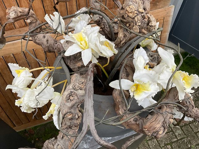 Decoratiebloempot op loden zuil (2x) - afbeelding 4 van  6