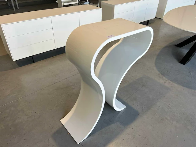 Decoratief - bijzettafel - afbeelding 2 van  2