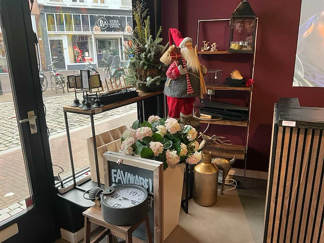 Decoratiemateriaal - afbeelding 1 van  16