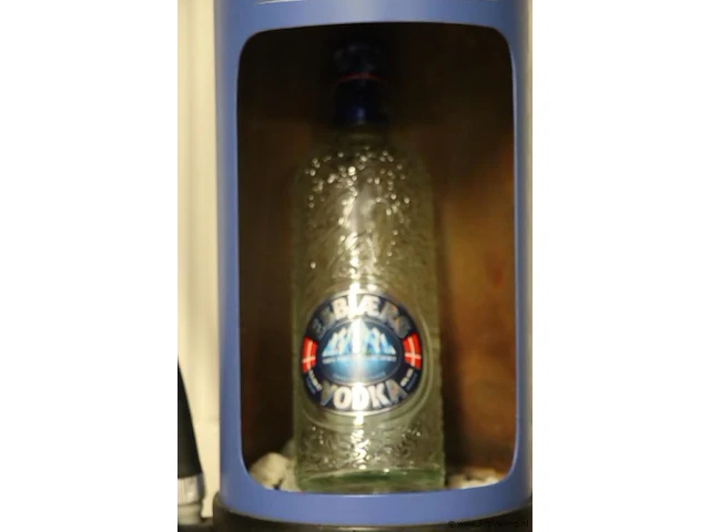 Decoratieve brandblusser "vodka" - afbeelding 3 van  4