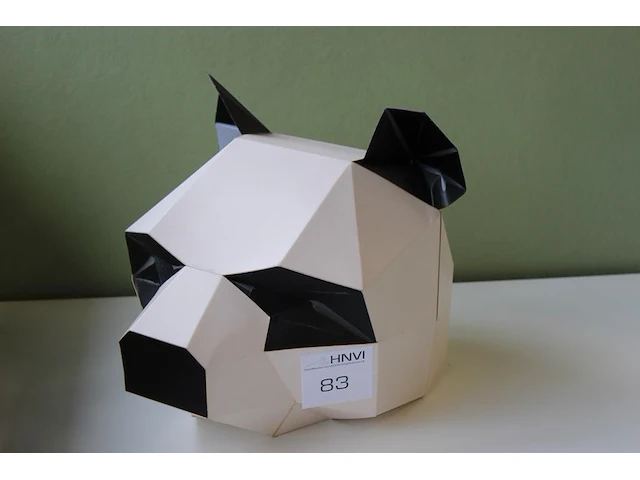 Decoratieve dierenkop. - afbeelding 1 van  1