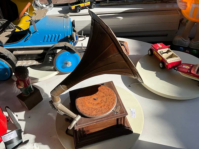 Decoratieve his masters voice grammofoon - afbeelding 4 van  5