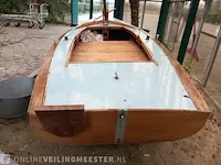 Decoratieve houten zeilboot - afbeelding 2 van  12