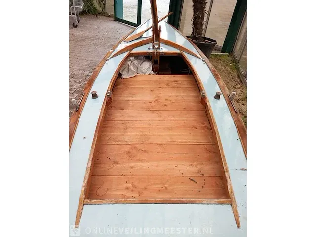 Decoratieve houten zeilboot - afbeelding 3 van  12