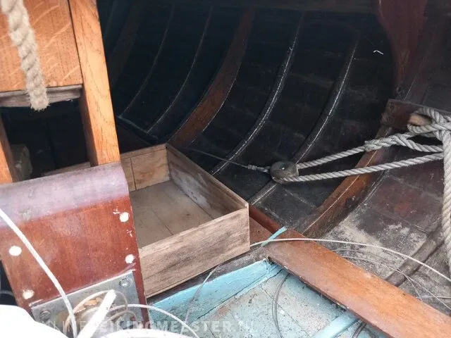 Decoratieve houten zeilboot - afbeelding 4 van  12