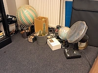 Decoratieve items, authentic models - afbeelding 1 van  13