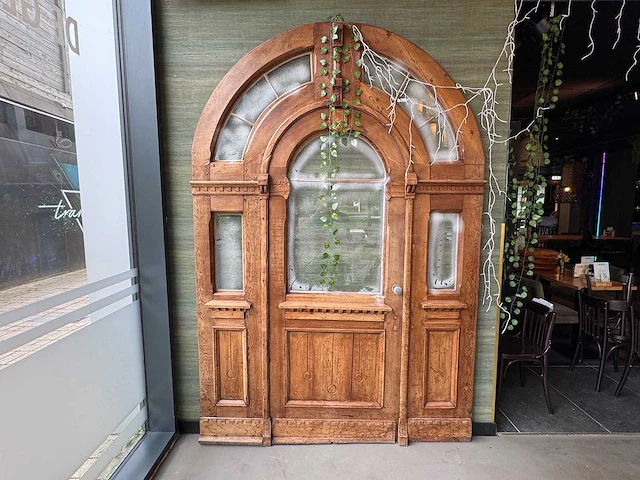 Decoratieve portiekdeur - afbeelding 1 van  7