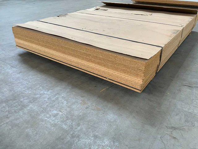Decoratieve spaanplaat 2800x2070x16mm (16x) - afbeelding 6 van  6