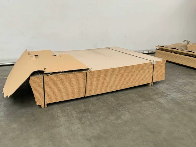 Decoratieve spaanplaat 2800x2070x19mm (24x) - afbeelding 1 van  6