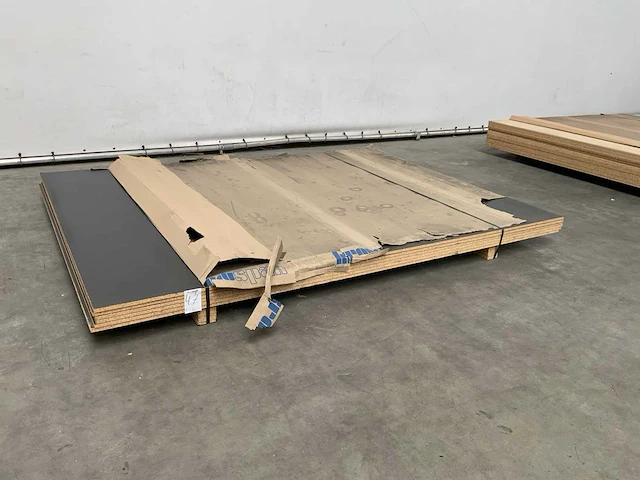Decoratieve spaanplaat 2800x2070x19mm (6x) - afbeelding 1 van  7