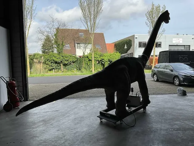 Decorfiguur “brachiosaurus” - afbeelding 10 van  14