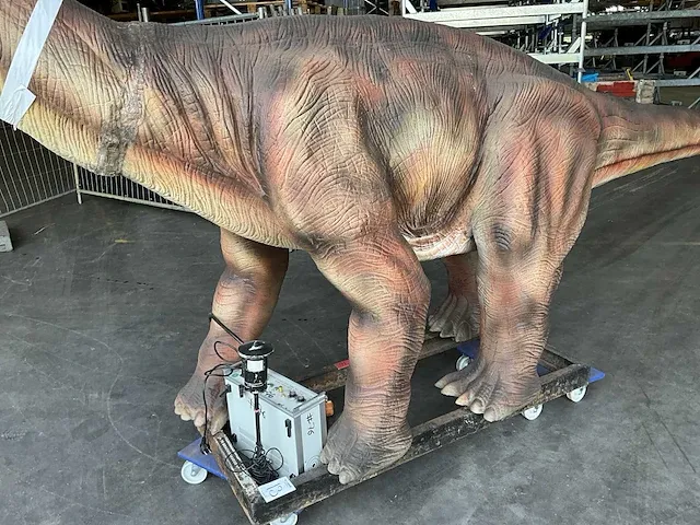 Decorfiguur “brachiosaurus” - afbeelding 11 van  14