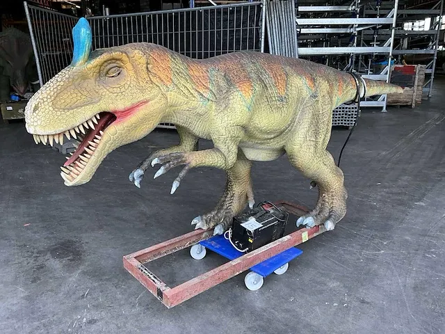 Decorfiguur “cryolophosaurus” - afbeelding 1 van  14