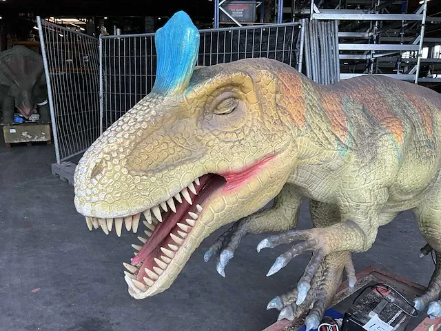Decorfiguur “cryolophosaurus” - afbeelding 7 van  14