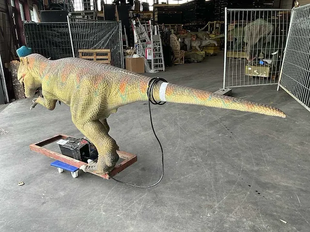 Decorfiguur “cryolophosaurus” - afbeelding 9 van  14