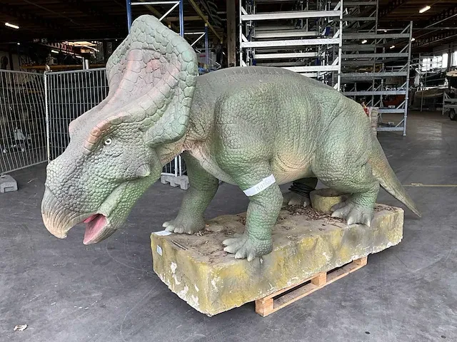 Decorfiguur “protoceratops” - afbeelding 1 van  13
