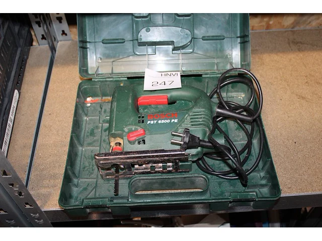 Decoupeerzaag bosch pst6500pe in kunststof koffer. - afbeelding 1 van  1