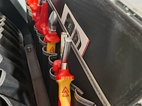 Deels gevulde gereedschapskoffer, parrat - afbeelding 7 van  8