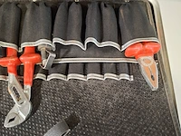 Deels gevulde gereedschapskoffer, parrat - afbeelding 6 van  10