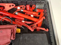 Deels gevulde gereedschapskoffer, parrat - afbeelding 8 van  10