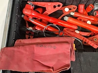 Deels gevulde gereedschapskoffer, parrat - afbeelding 9 van  10