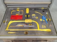 Deels gevulde gereedschapswagen, lista - afbeelding 2 van  12