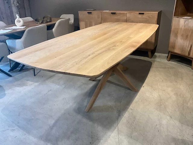 Deens ovaal eetkamertafel (2x) - afbeelding 1 van  8