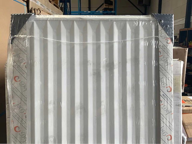 Def vertikal designradiator 220cm - afbeelding 1 van  9
