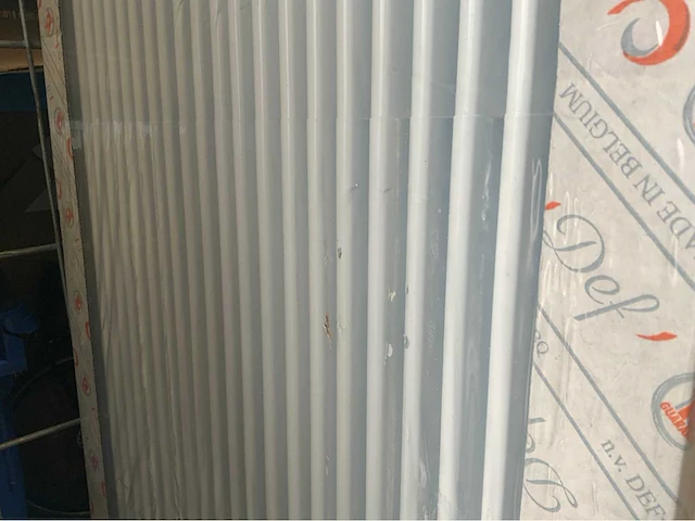 Def vertikal designradiator 220cm - afbeelding 6 van  9