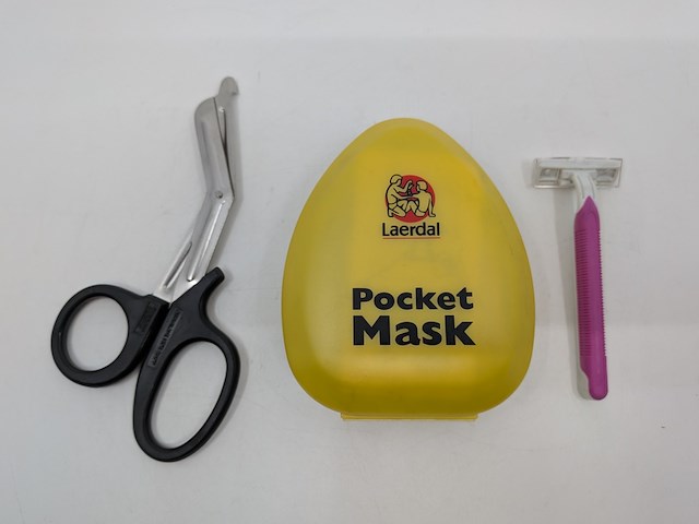 Defibrillator, medtronic, lifepak 500, 2005, incl. accessoires - afbeelding 6 van  16