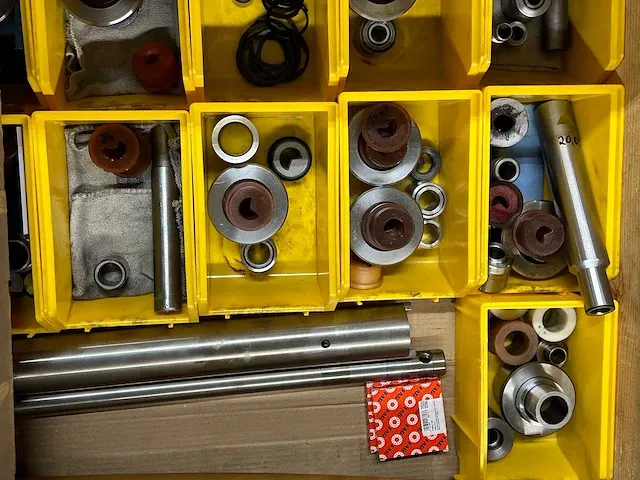 Degen - utb 100 h cnc - langgatboormachine - 1999 - afbeelding 11 van  20