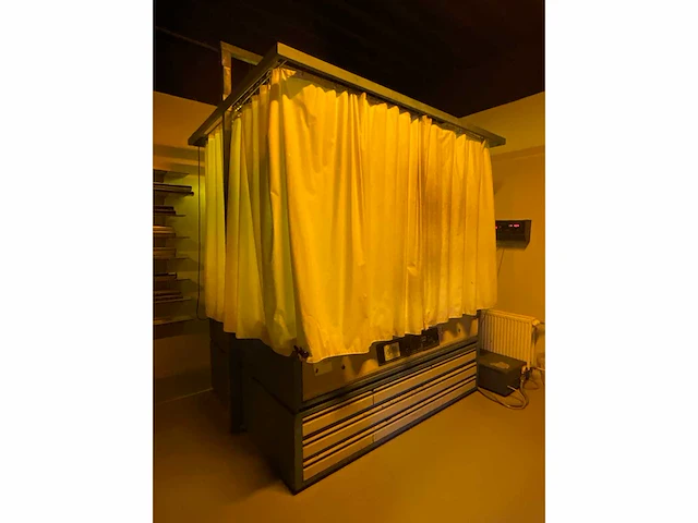 Degra timer 882 zeefdruk belichtings- en drooginstallatie | voorzien van aktitron s16 uv-integrator - afbeelding 8 van  8