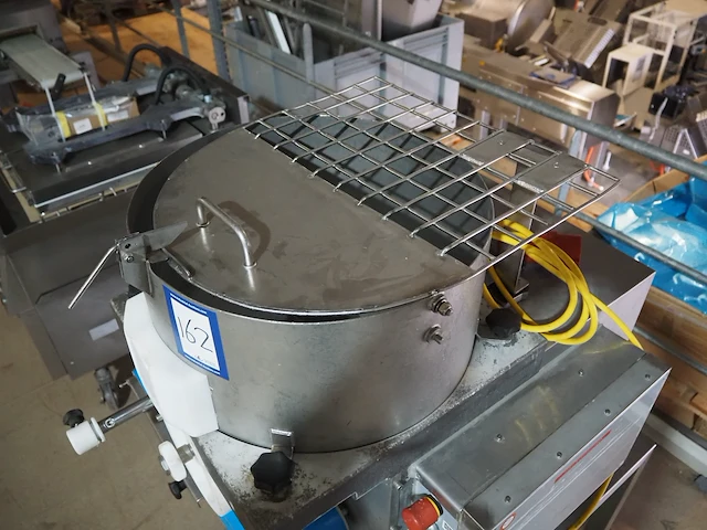 Deighton manufacturing uk ltd - afbeelding 10 van  14