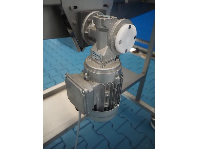 Deighton manufacturing uk ltd - afbeelding 2 van  12