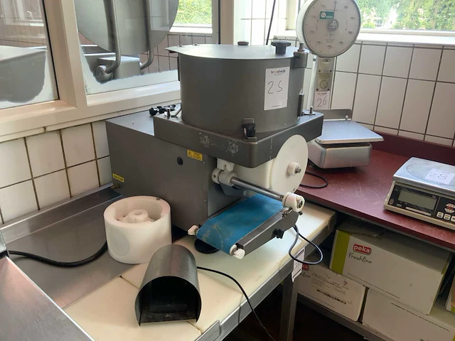 Deigton r series formatic machine hamburgervormmachine - afbeelding 1 van  8