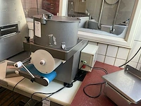 Deigton r series formatic machine hamburgervormmachine - afbeelding 3 van  8
