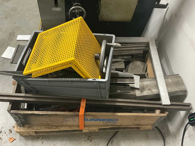 Deka ap50 2550 kantbank - afbeelding 2 van  21