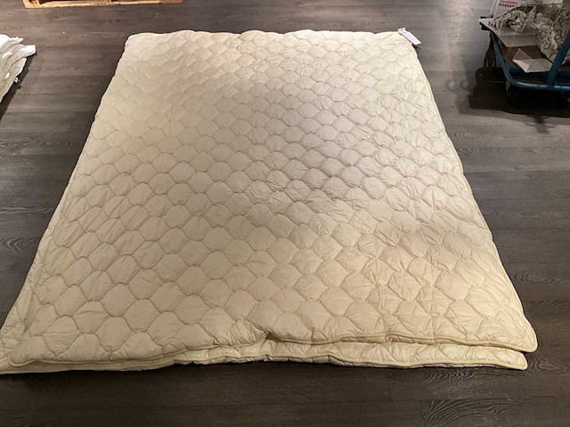 Dekbed 240x200 cm (2x) - afbeelding 1 van  4