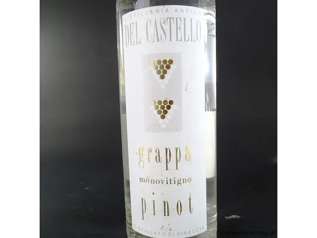 Del cstello grappa pinot - afbeelding 2 van  5