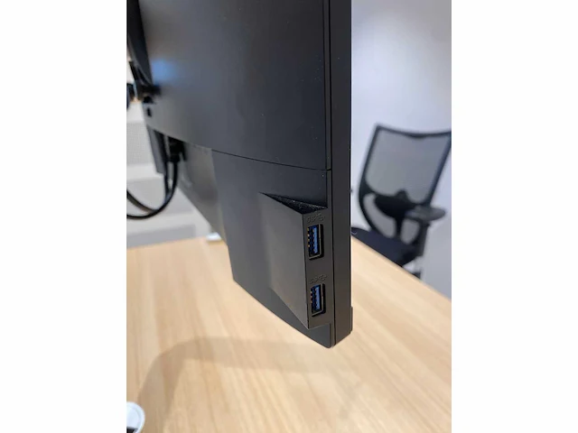 Dell - 23" monitor met ergonomische arm (hdmi, dp, vga, usb) - afbeelding 5 van  28