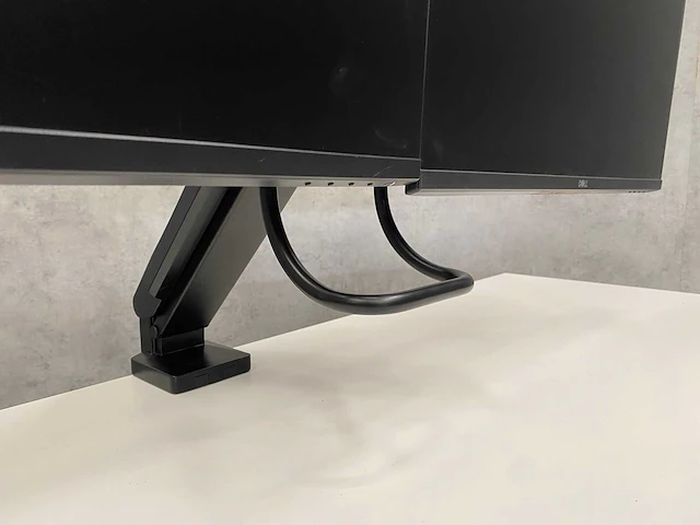 Dell - 24" monitoren op monitorarm - hdmi, dp, vga - afbeelding 23 van  26