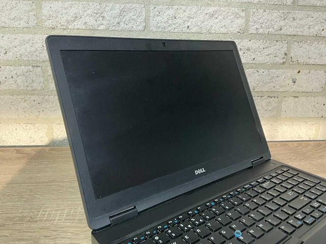 Dell - latitude 5580 - laptop - afbeelding 7 van  8