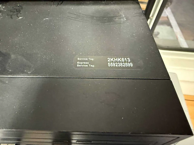 Dell - optiplex 3630 - desktop - afbeelding 2 van  5