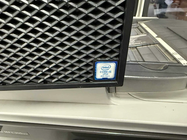 Dell - optiplex 3630 - desktop - afbeelding 5 van  5