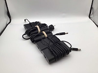 Dell 65 watt laptop adapter (5x) - afbeelding 1 van  5