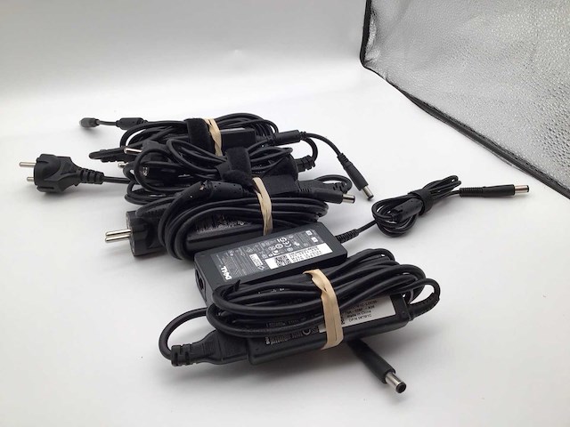Dell 65 watt laptop adapter (5x) - afbeelding 5 van  6