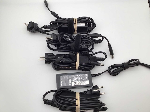 Dell 65 watt laptop adapter (5x) - afbeelding 6 van  6