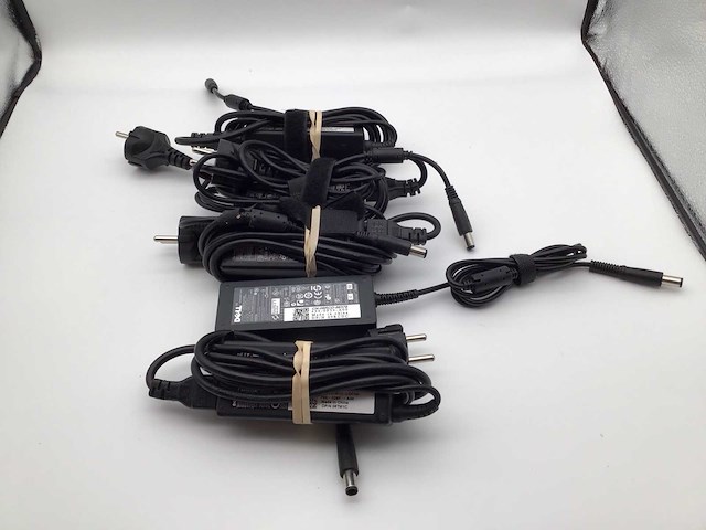 Dell 65 watt laptop adapter (5x) - afbeelding 4 van  6