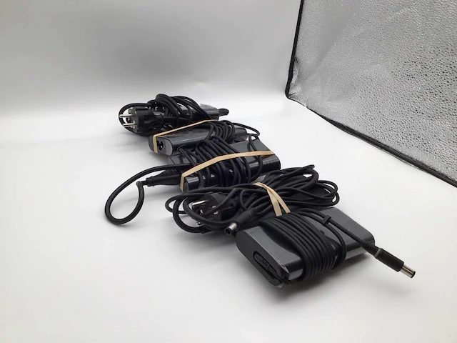 Dell 90 watt laptop adapter (5x) - afbeelding 2 van  3